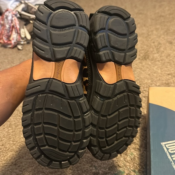 Nautilus safety footwear - Picture 7 of 8